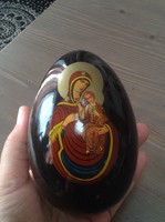 Orosz kézzel festett fa tojás ikonnal