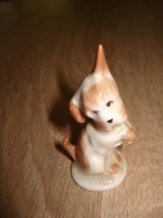 Aquincumi porcelán kutya figura