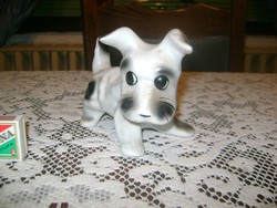 Porcelán kutya figura