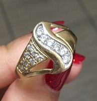 14 karátos női köves arany gyűrű
