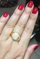 Női arany pecsétgyűrű