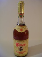 Tokaji Szamorodni édes különleges bor gyűjtőknek 1983 Tolcsva