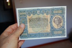 A képen jól látható gyönyörű 1923-as 100000 koronás!!