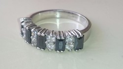 Ezüst gyűrű onixal es cirkonkövekkel 925 