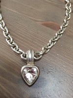 Dán Dyrberg Kern ezüst színű bizsu nyaklánc kristály szívvel
