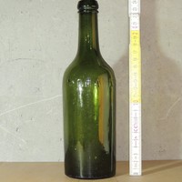 "Mohai Ágnes Forrás" ásványvizes üveg