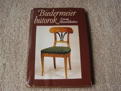 Biedermeier bútorok című könyv