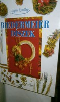 Biedermeier  díszek- Saját kezűleg  sorozatból eredeti ár 1780 Ft