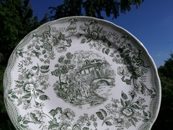 English scene with green serving platter