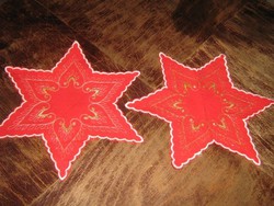 Csodaszép 2 db 23cm piros arannyal hímzett karácsonyi csillag terítő új