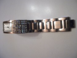 DKNY nagyon szép eredeti női óra