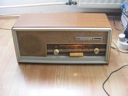 retro Velence de Luxe R4360 rádió