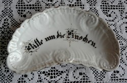 Német/osztrák cirádás csontos tányér