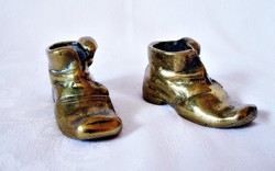 Tömör antik réz cipő párban