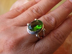 Peridot olivin köves ezüst gyűrű
