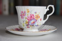 Royal Windsor virágmintás csésze alátéttel
