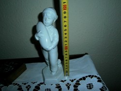 Sinkó 20 cm-es  RITKA Zsolnay porcelán figura kenyeret szorongató fiú 