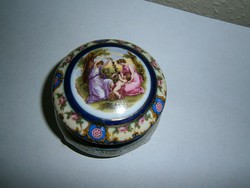 Antik jelenetes   porcelán ékszeres  doboz