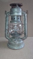 Bat régi viharlámpa (petróleum lámpa)no158