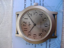 Mechanical wristwatch in a practically mint condition, never used, in a titanium effect case