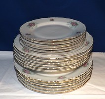 Régi Csehszlovák porcelán tányér készlet vitrin állapot 