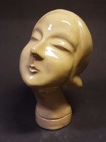 Art deco (art deko ) női fej