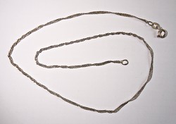 41 cm. hosszú csavart ezüst nyaklánc