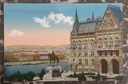 Budapest - Országház Andrássy szobrával - képeslap