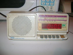 Retro PANASOUND ébresztős rádió - működik