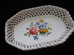 Woven, painted porcelain bowl 22 x 15 x 3 cm