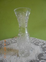 Ólomkristály nagy váza, gazdagon csiszolt, nehéz. 27 cm