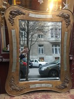 Tükör 50x70cm(külméret: 78x100 cm) aranyozott, koptatott, szép patinás tükörkeret, csiszolt tükörrel