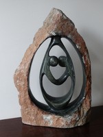 Kő szobor: "Tánc"