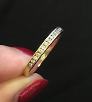 14 K-os egy sorban köves vékony arany gyűrű