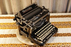 Mercedes Model 6 Express, 1934, restaurált antik írógép