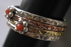 925 ezüst gyűrű, 18,6/58.4 mm, korall, viktoriánus stil.