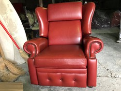 Modern Chesterfield lábtartós piros Bőr Relax fotel