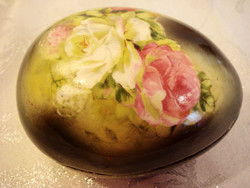 Antik rózsás fajansz tojás bonbonier 12 cm