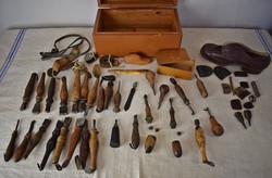 Háború előtti cipész bőrdíszműves kézi szerszám cipő gyűjtemény suszter Pataky Pest Szent Erzsébet