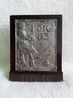 1914-18.  Jelzett, kitámasztós miniatűr fém plakett bakelit foglalatban