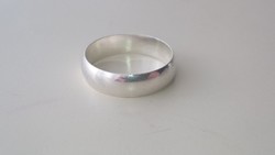 Ezüst egyszerű sima karikagyűrű 925 