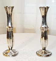 Kecses elegáns, ezüstözött váza vagy gyertyatartó pár