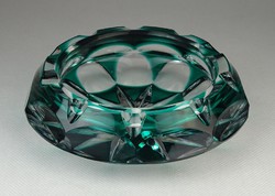 0Q047 Színezett csiszolt üveg zöld hamutál