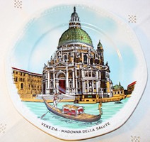 Venetian memory wall plate