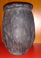 Szecessziós kézzel formált váza