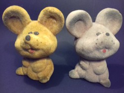 Mouse figure is a piece of available solid sponge plush touch flocked solid sponge