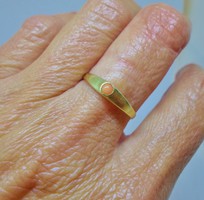 Szép kis antik valódi korallos 14kt aranygyűrű 