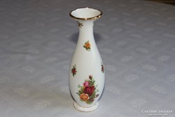 Hosszúkás karcsú váza - Royal Albert Old Country Roses