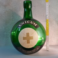 "Unicum Budapesti Likőripari Vállalat 5l" címkés nagy likőrösüveg