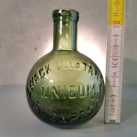"Zwack J. és Társai Unicum Budapest" halványzöld kis likőrösüveg